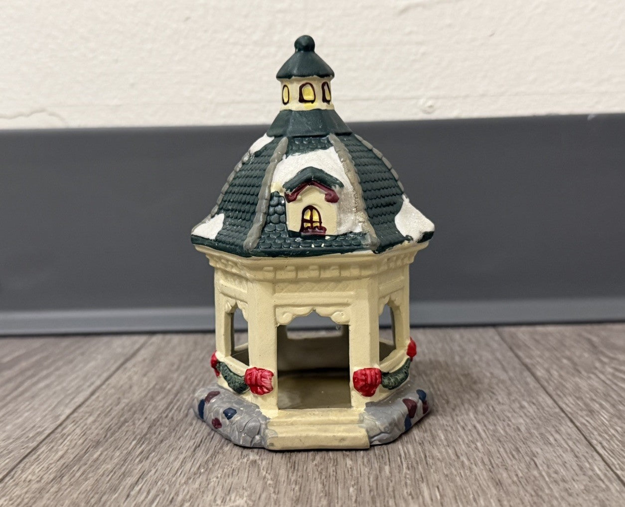 Vintage Christmas Village Gazebo for Holiday Town Figurines Winter Decorations