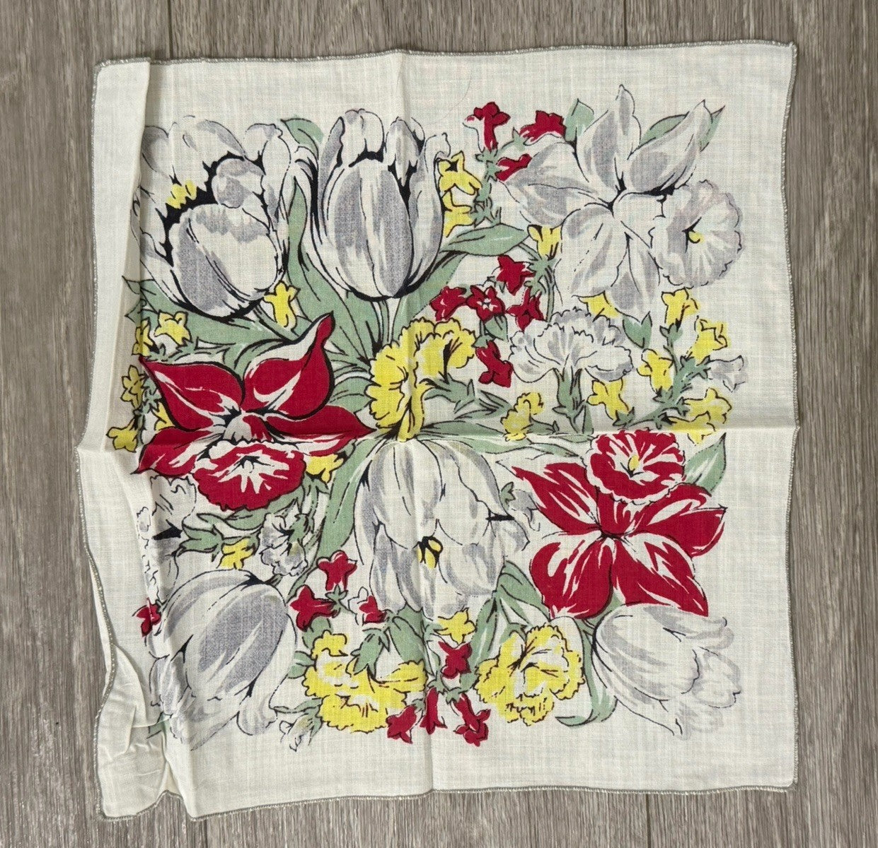 Womens Vintage Boho Floral Easter Spring Flowers Hankie, Handkerchief 11.5 X 11”
