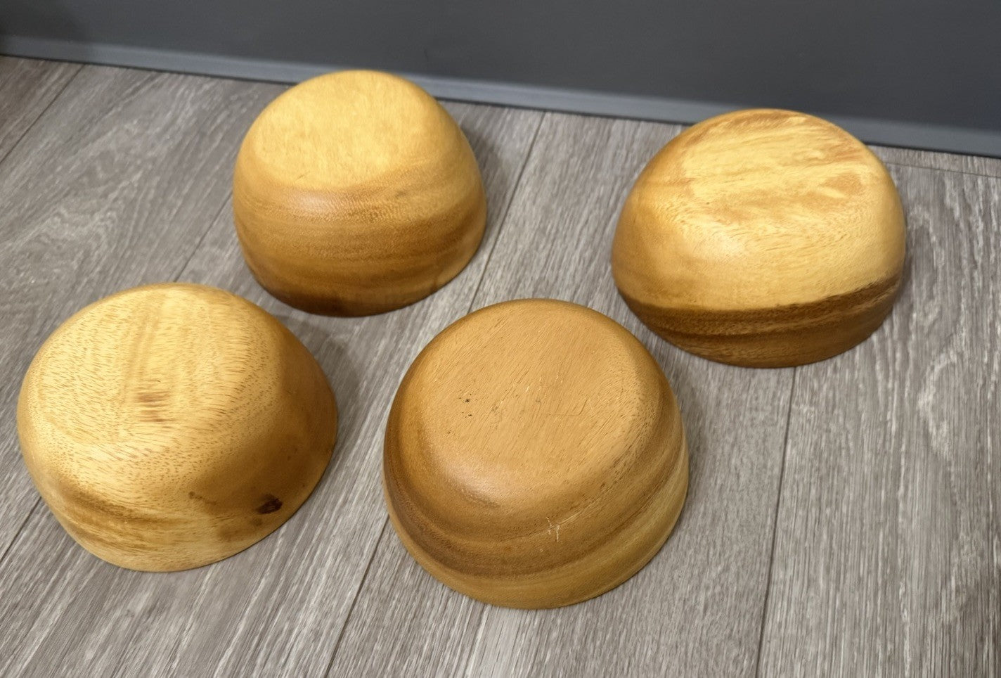 Wooden Bowels Set Of 4 Light Wood 5.75” Diameter 2.5” Tall