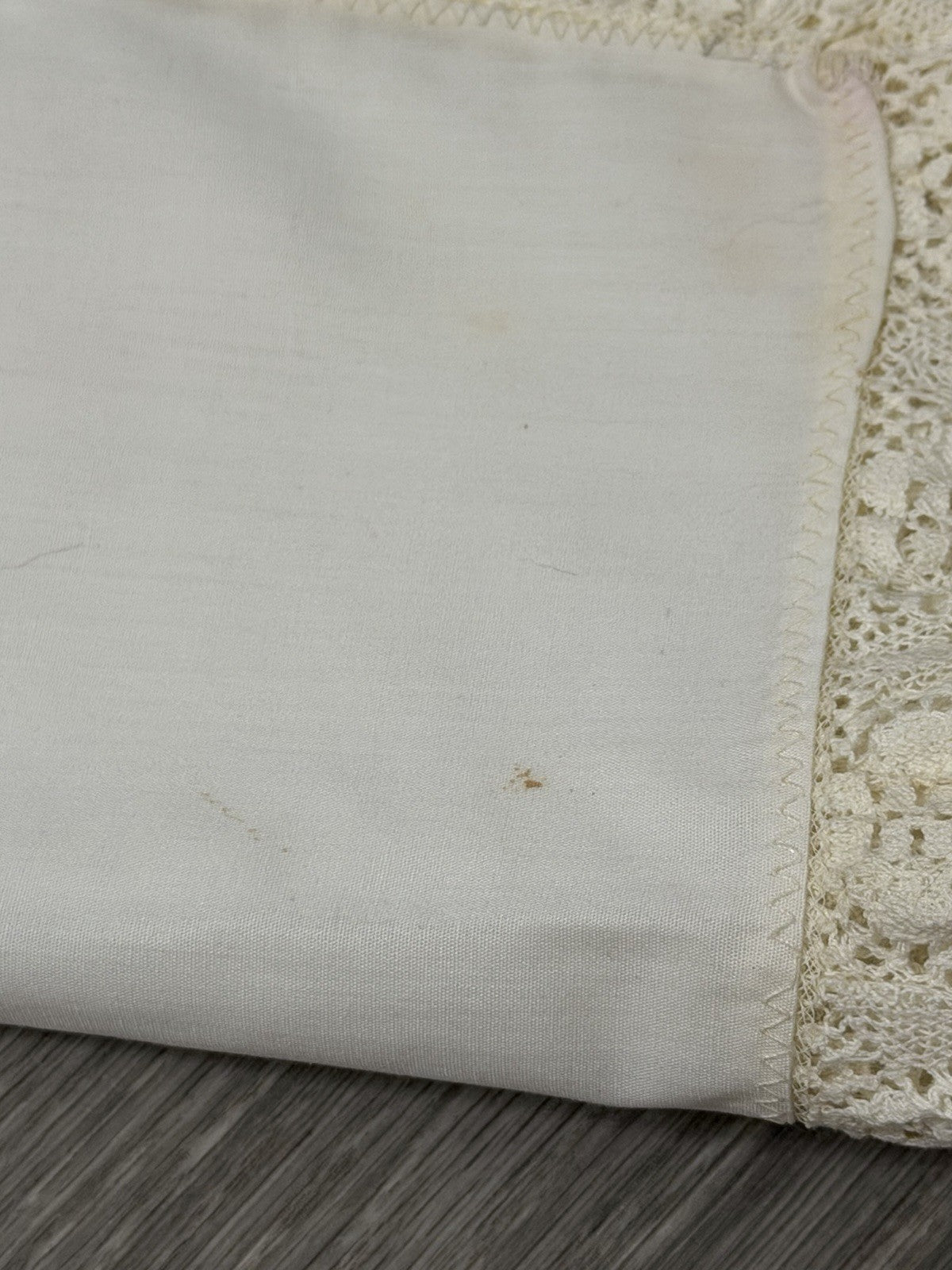 Vintage Handkerchief Crochet Edge 23" square approx. Floral Edge