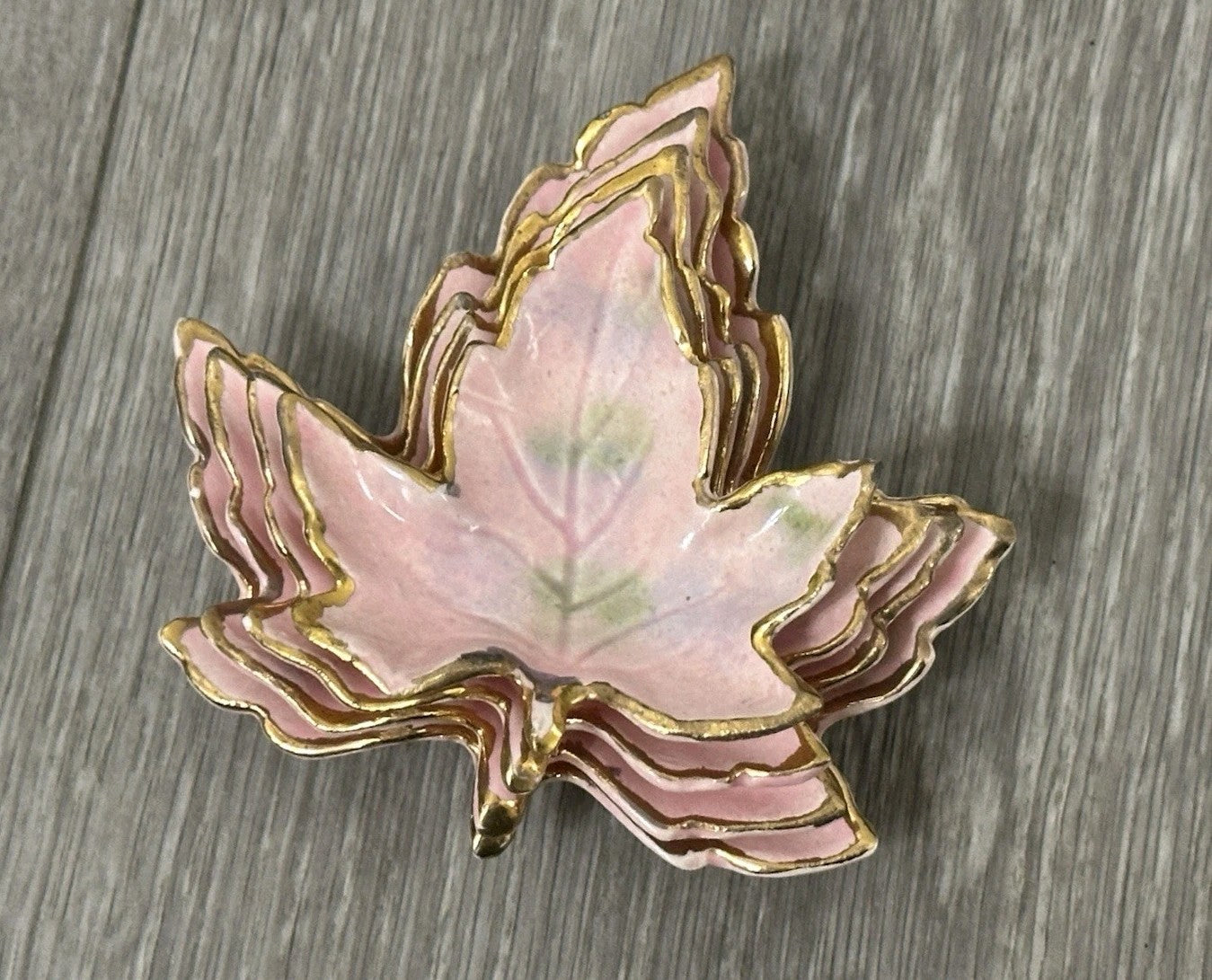 Vintage Ceramic set of 4 Nesting Maple Leaf Dishes 4 inches Pink And Gold