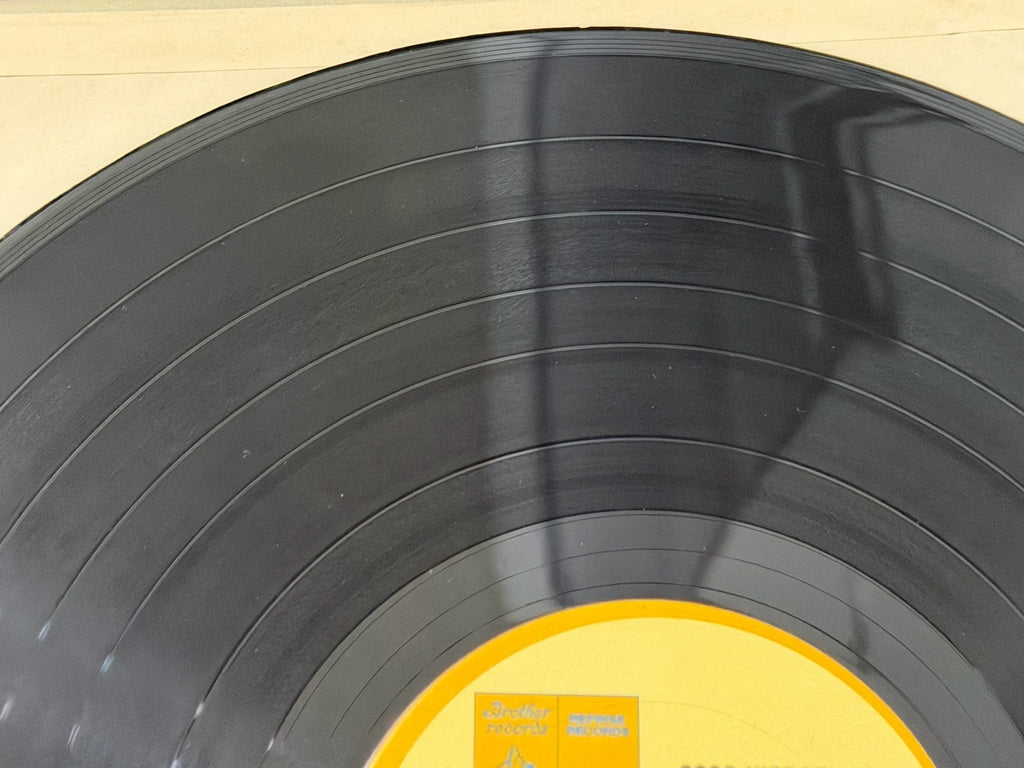 The Beach Boys Good Vibrations - LP Vinyl Record 1975 MS 2223