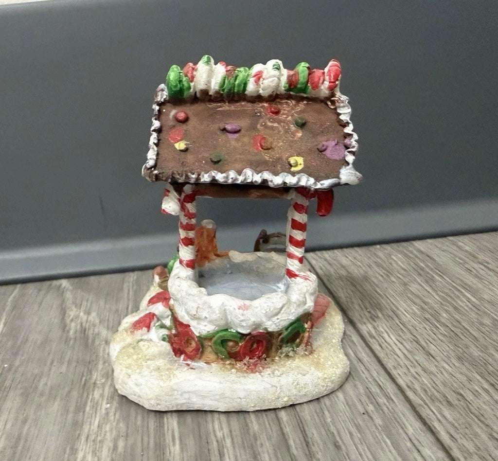 Vintage 2005 Gingerfrost Lane Christmas Village Accessories Wishing Well 3 Inch