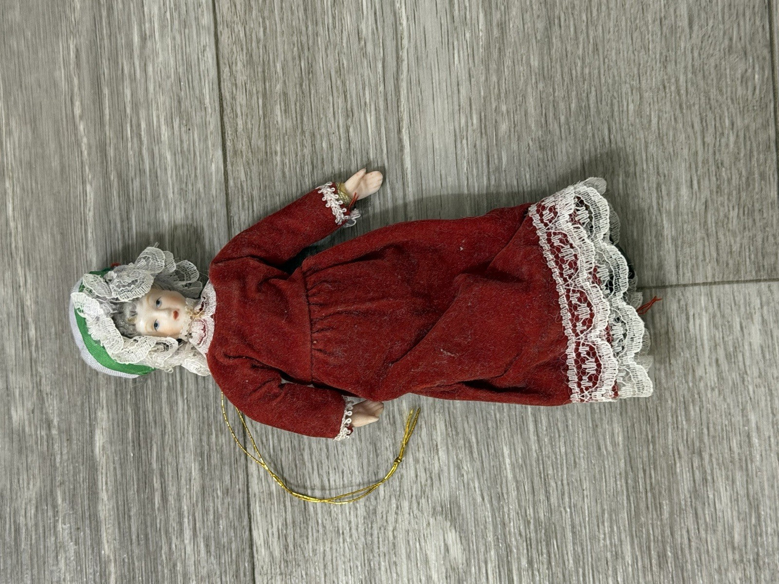 VTG Victorian Style Porcelain Woman Doll Red Velvet Dress/Holly Bonnet Ornament