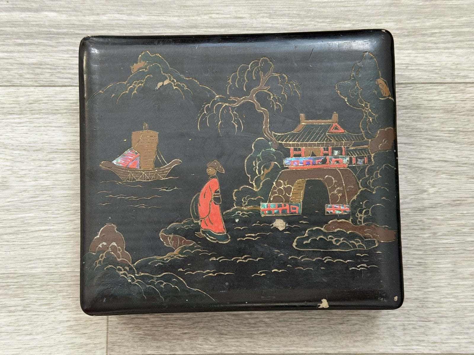 Vintage Japanese Lacquerware 7"x6"x2.25" Wooden Box Decorative Landscape DAMAGE