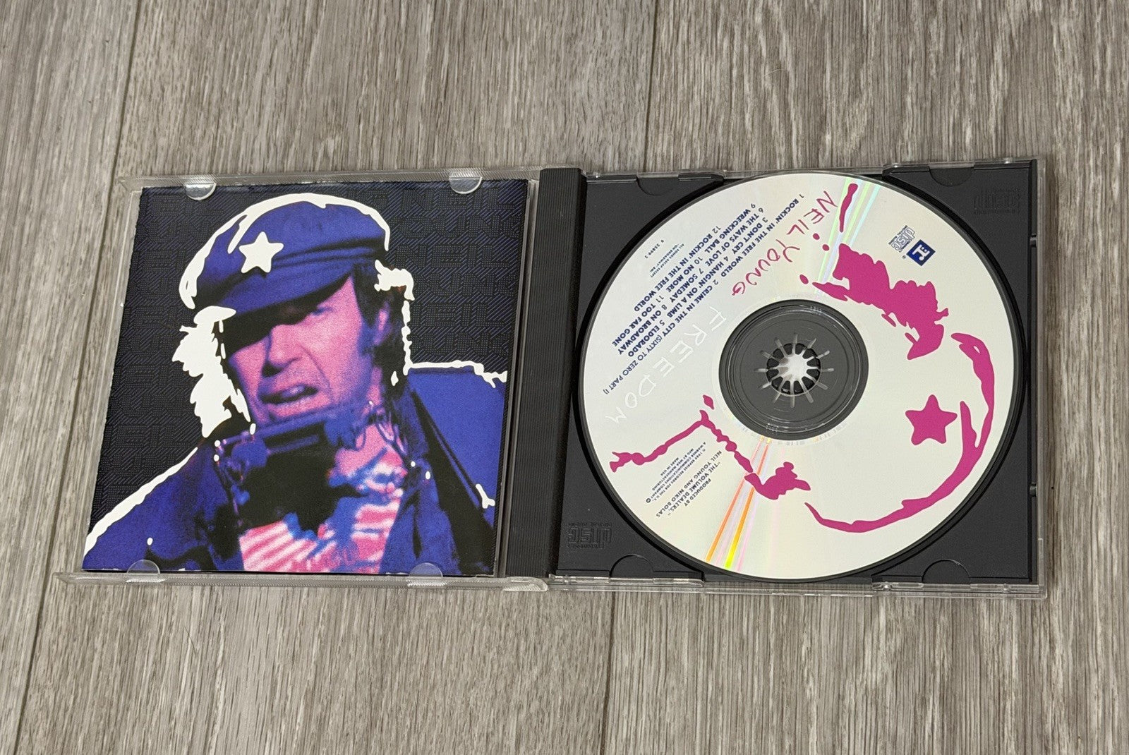 Neil Young - Freedom CD 1989 Excellent Condition Classic Rock Reprise Records