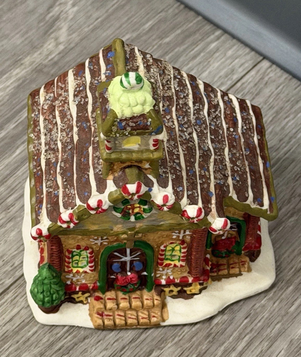 Ginger Frost Lane 2005 Christmas House Church Porcelain Ceramic 5” Tall