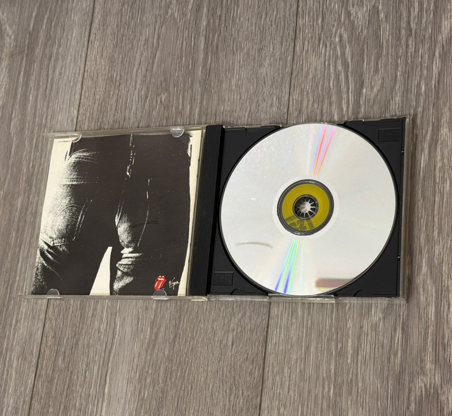 THE ROLLING STONES "STICKY FINGERS" CD: Rolling Stones 7243-8 39525-26