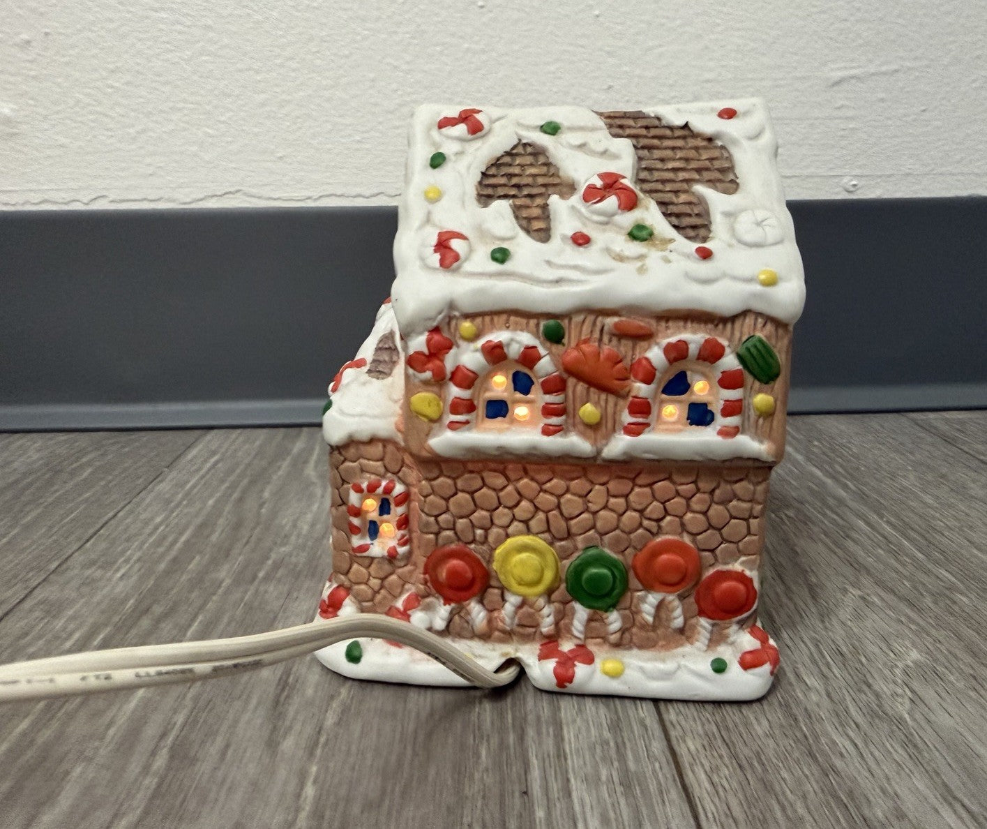 Vintage Porcelain Christmas Light Up Holiday House Decoration - Works