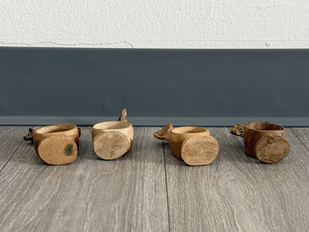 Vintage set of 4 Hand Carved Wooden African Safari Animal Napkin Ring Holders