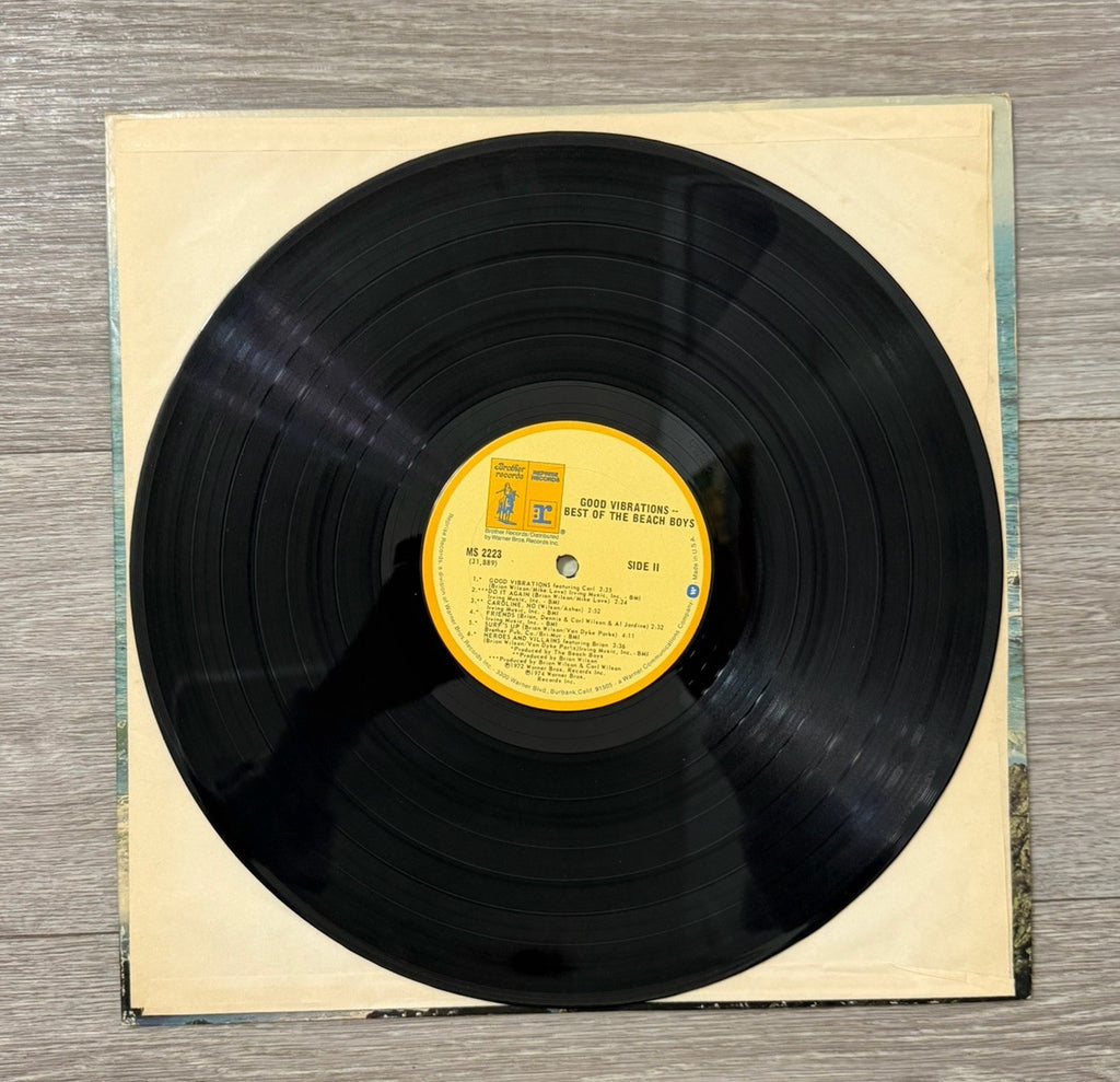 The Beach Boys Good Vibrations - LP Vinyl Record 1975 MS 2223
