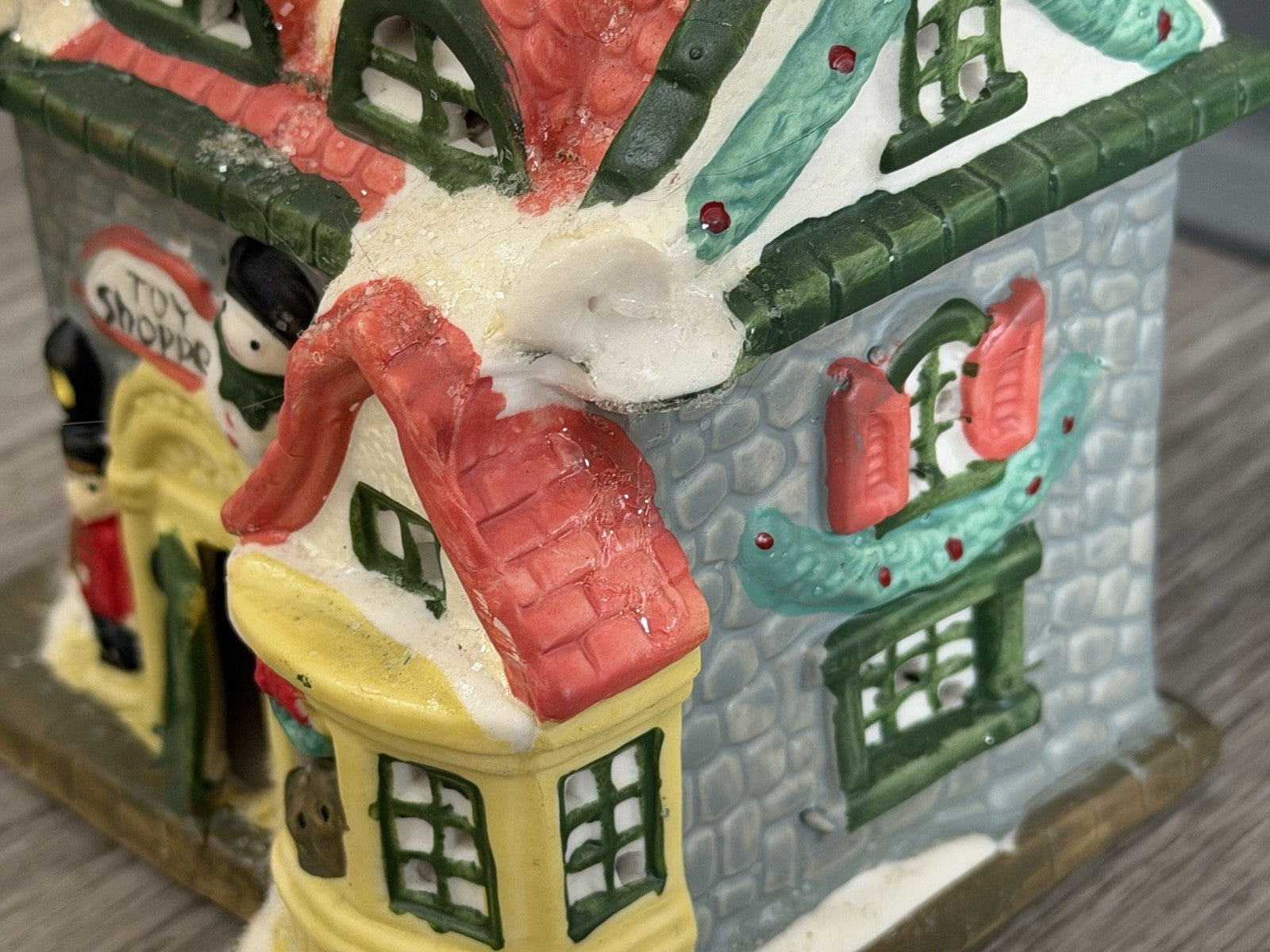 2004 Village Christmas Toy Shoppe Decoration BROKEN see Pictures For Details