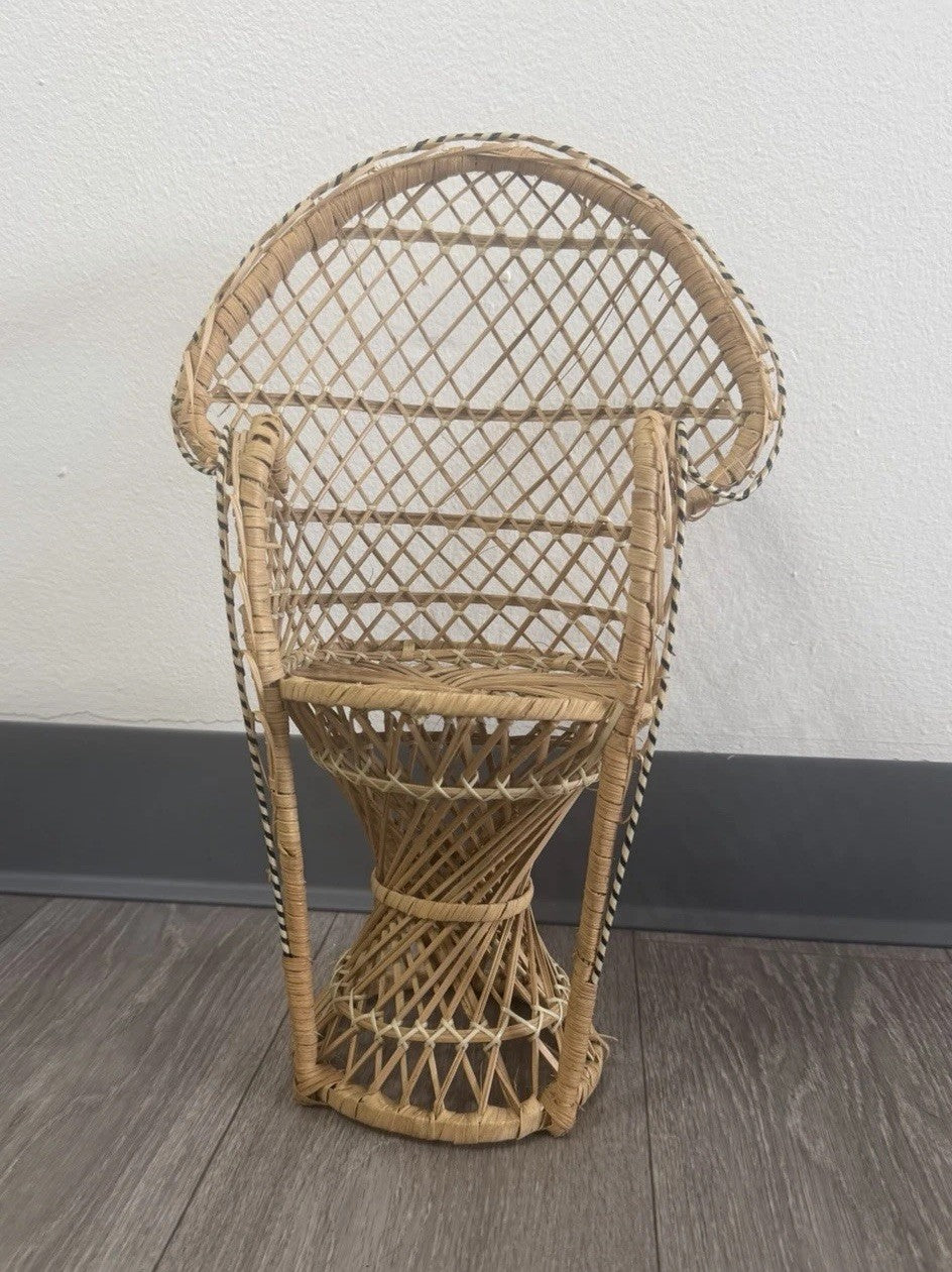 Peacock Chair Doll Chair/Plant Stand Boho Décor Wicker Rattan 16.5” Tall DAMAGED
