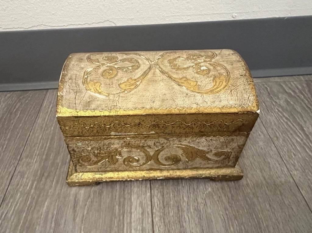 Vintage Domed Wood Gold Gilt Italian Florentine Footed Trinket Box 8”x5”x4.75”