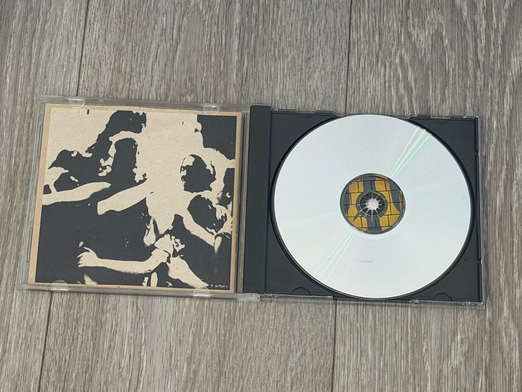 Mirror Ball By Neil Young Audio (CD/1995) Reprise Records Cracked Case