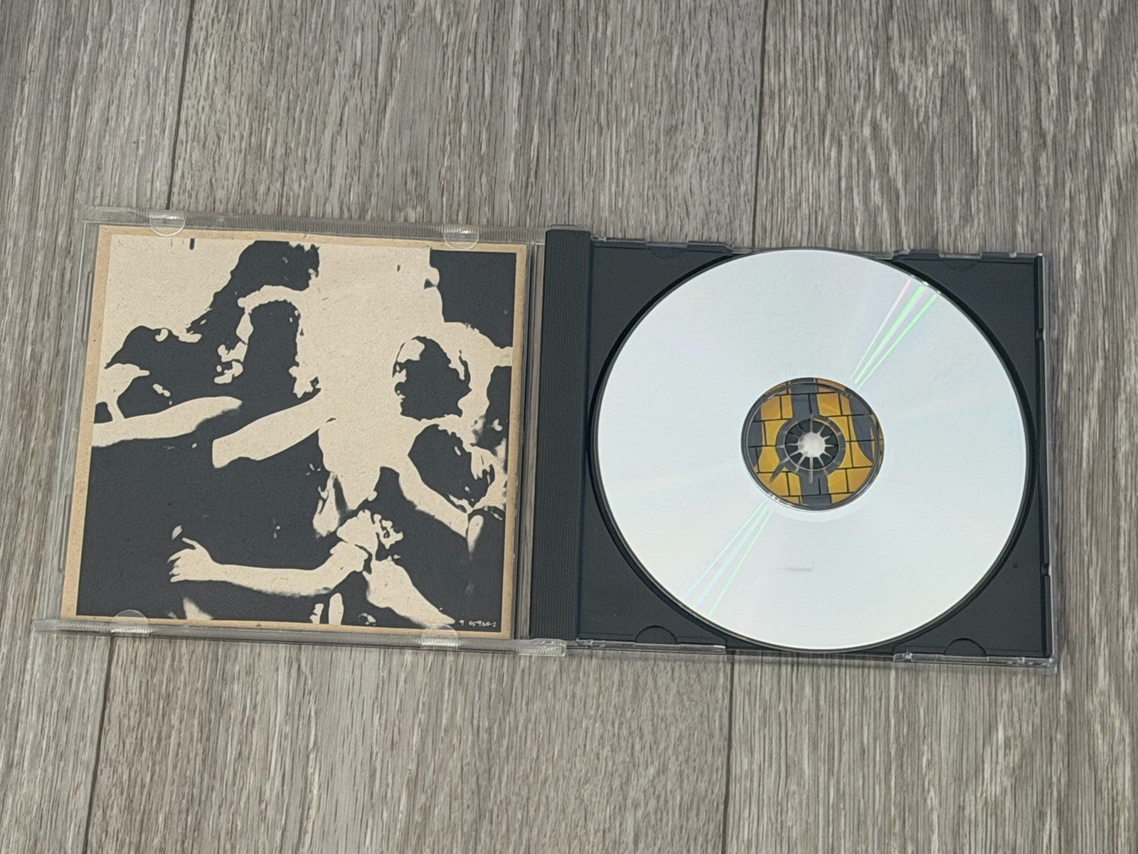 Mirror Ball By Neil Young Audio (CD/1995) Reprise Records Cracked Case