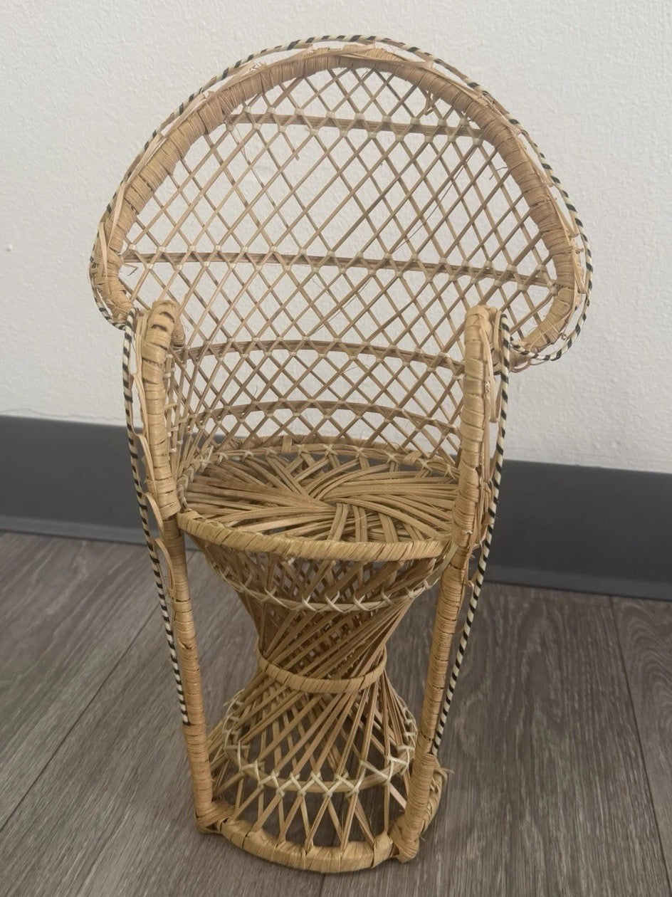 Peacock Chair Doll Chair/Plant Stand Boho Décor Wicker Rattan 16.5” Tall DAMAGED