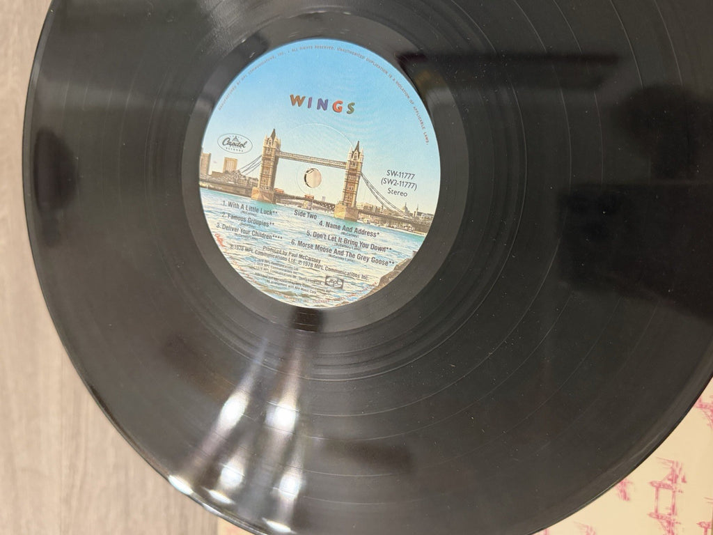 London Town SW-11777 with Poster VG/G+