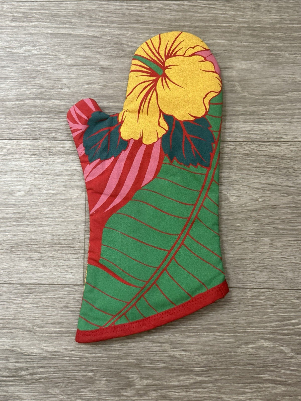 VINTAGE Hawaiian Style Hibiscus Oven Mitt summer BBQ Kitchen Housewarming Gift