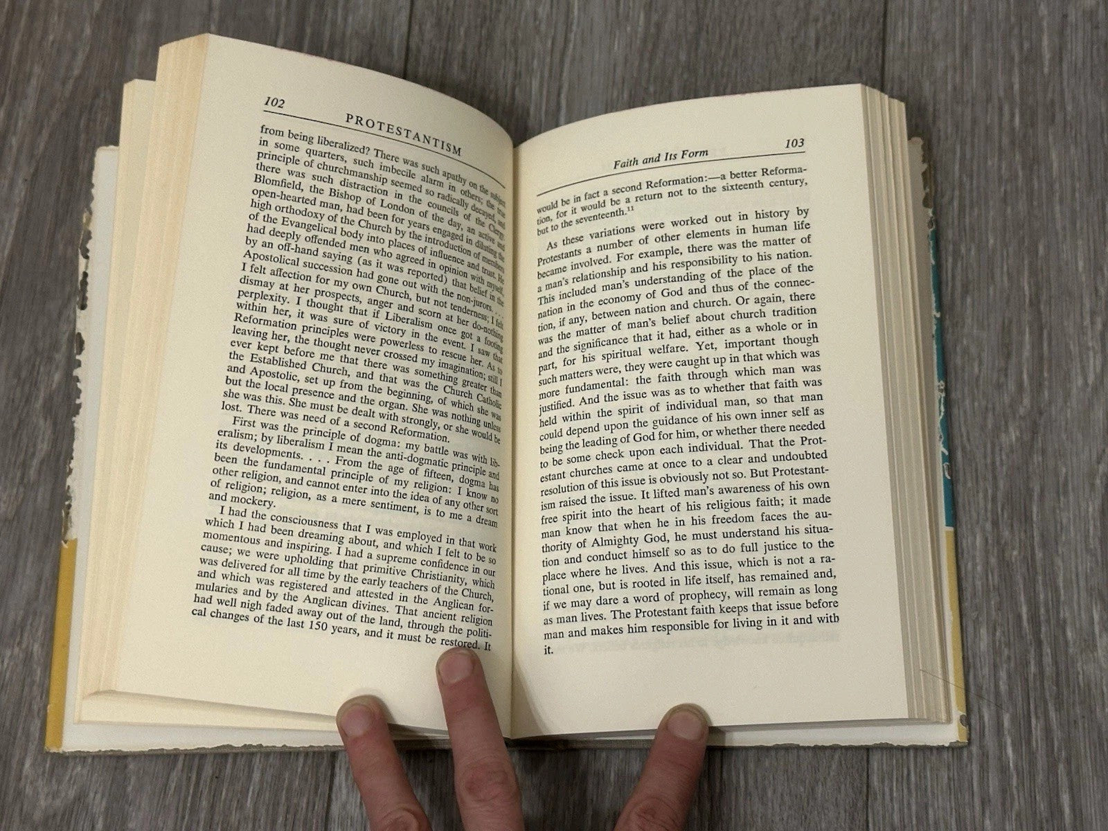 1962 PROTESTANTISM J. Leslie Dunstan Meaning and Commitments hc/dj