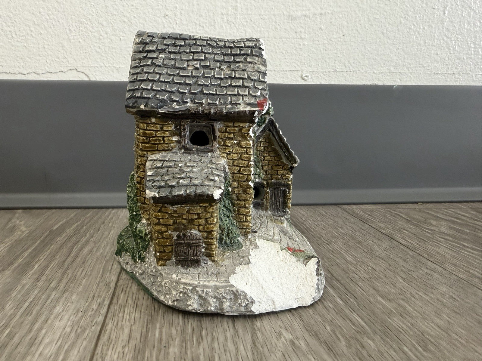 Ivy Cottage Lighted Cottage Charmers Handpainted Handcrafted BROKEN
