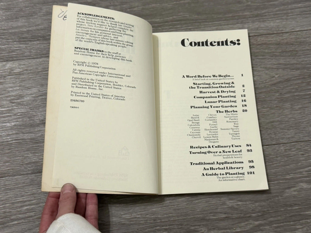 VTG The Helix Herbal Album Secrets Revealed (1978 PB) Gardening/Recipes/Prepping