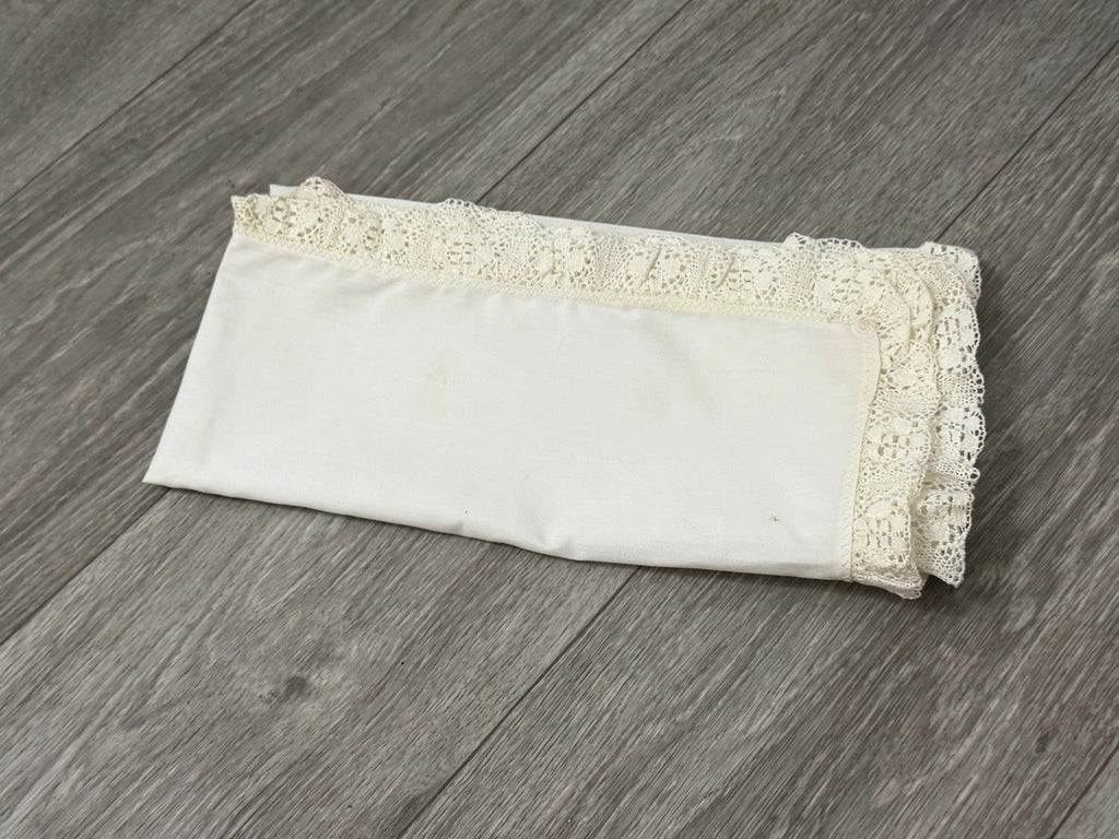 Vintage Handkerchief Crochet Edge 23" square approx. Floral Edge