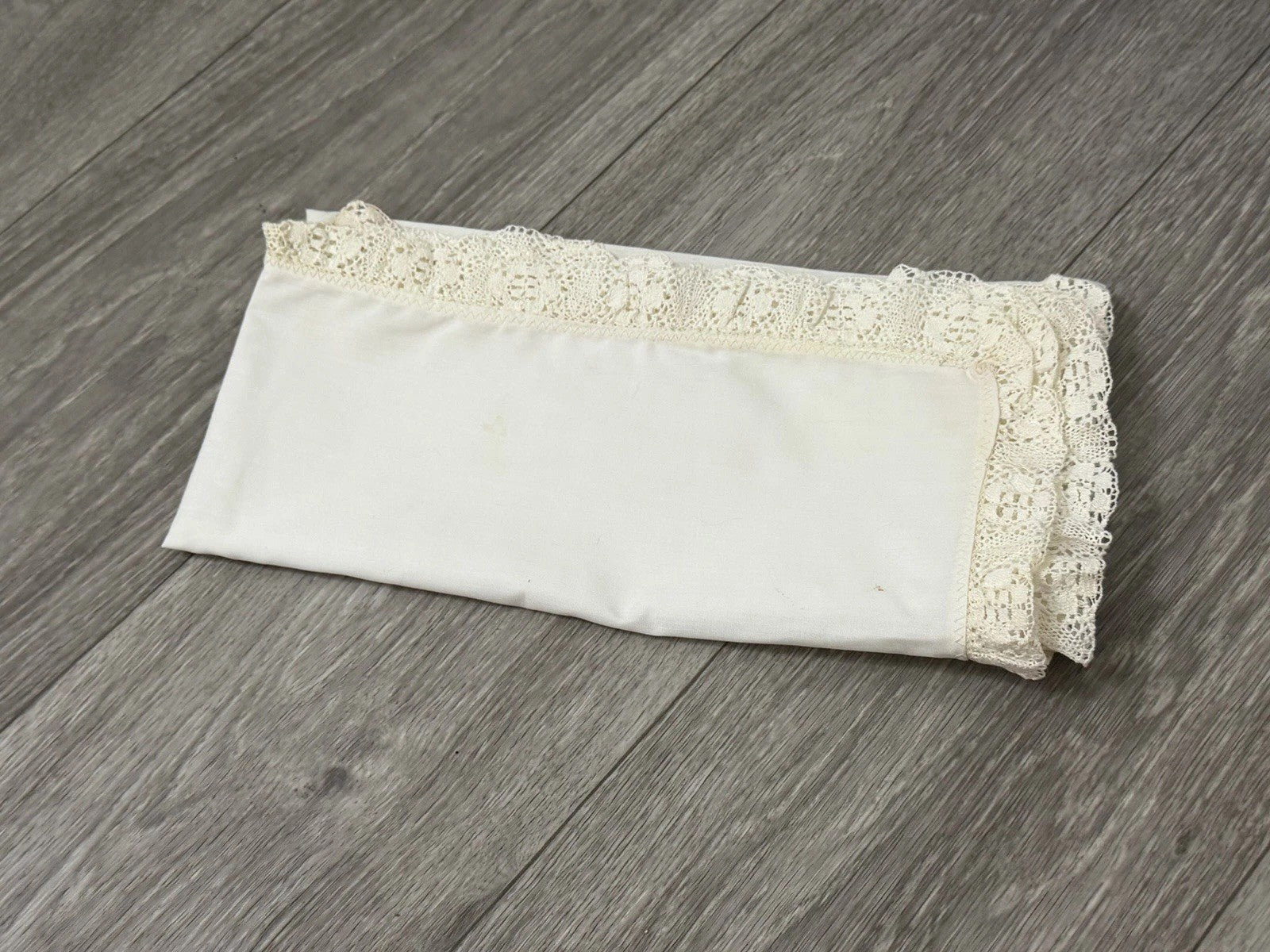 Vintage Handkerchief Crochet Edge 23" square approx. Floral Edge