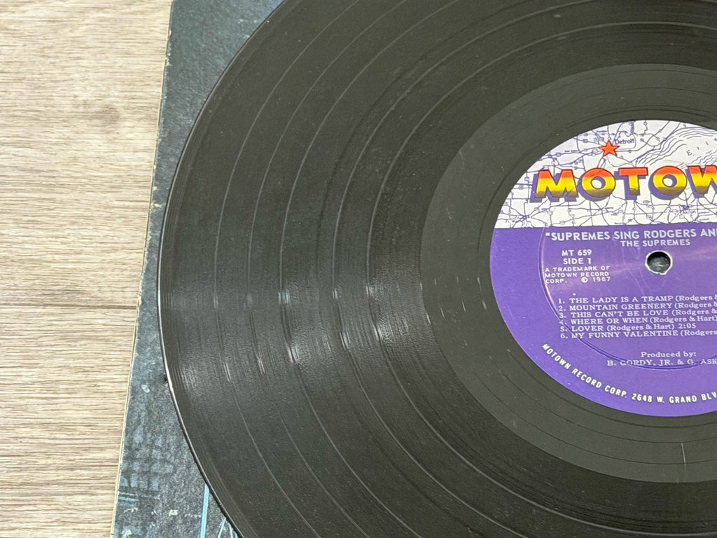 The Supremes Sing Rodgers & Hart.  Motown MT 659 LP Vinyl  1967 VG+