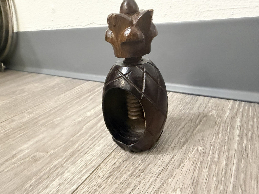 VINTAGE CARVED WOOD PINEAPPLE HAND HELD NUT CRACKER