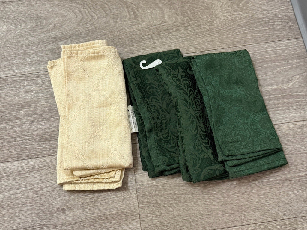 6 Cloth Napkins Cream & Green Festive Fall Holiday Jaclyn Smith Traditions
