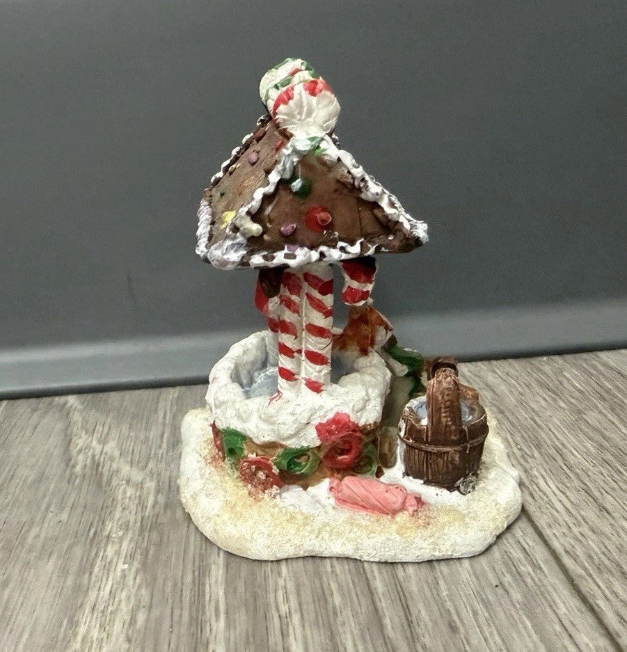 Vintage 2005 Gingerfrost Lane Christmas Village Accessories Wishing Well 3 Inch