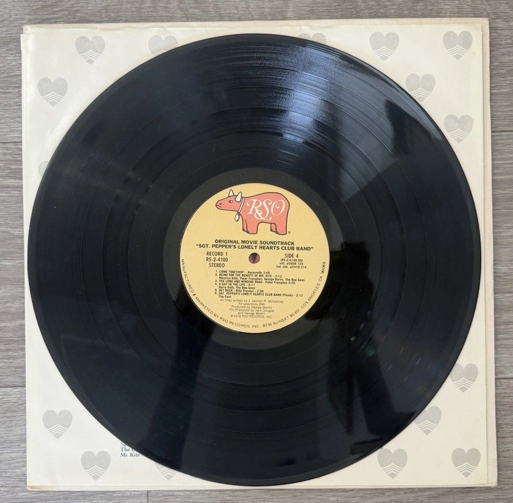 Vinyl Record LP Movie Soundtrack Bee Gees Sgt. Pepper's Lonely Hearts Club Used