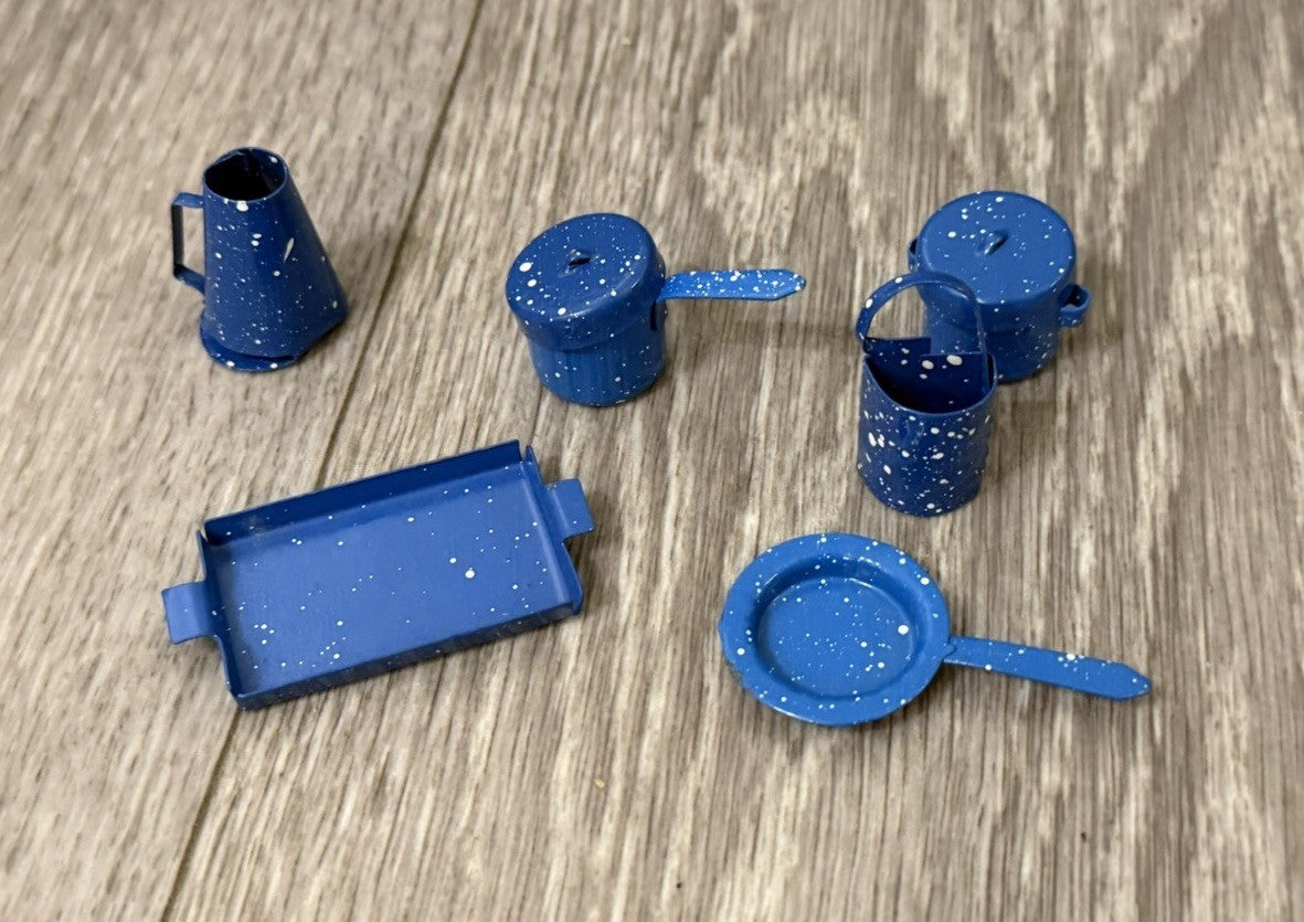 Vtg Mini Mismatched Dollhouse Blue Speckled Enamelware Pots Pans Lids Tray 8 Pcs