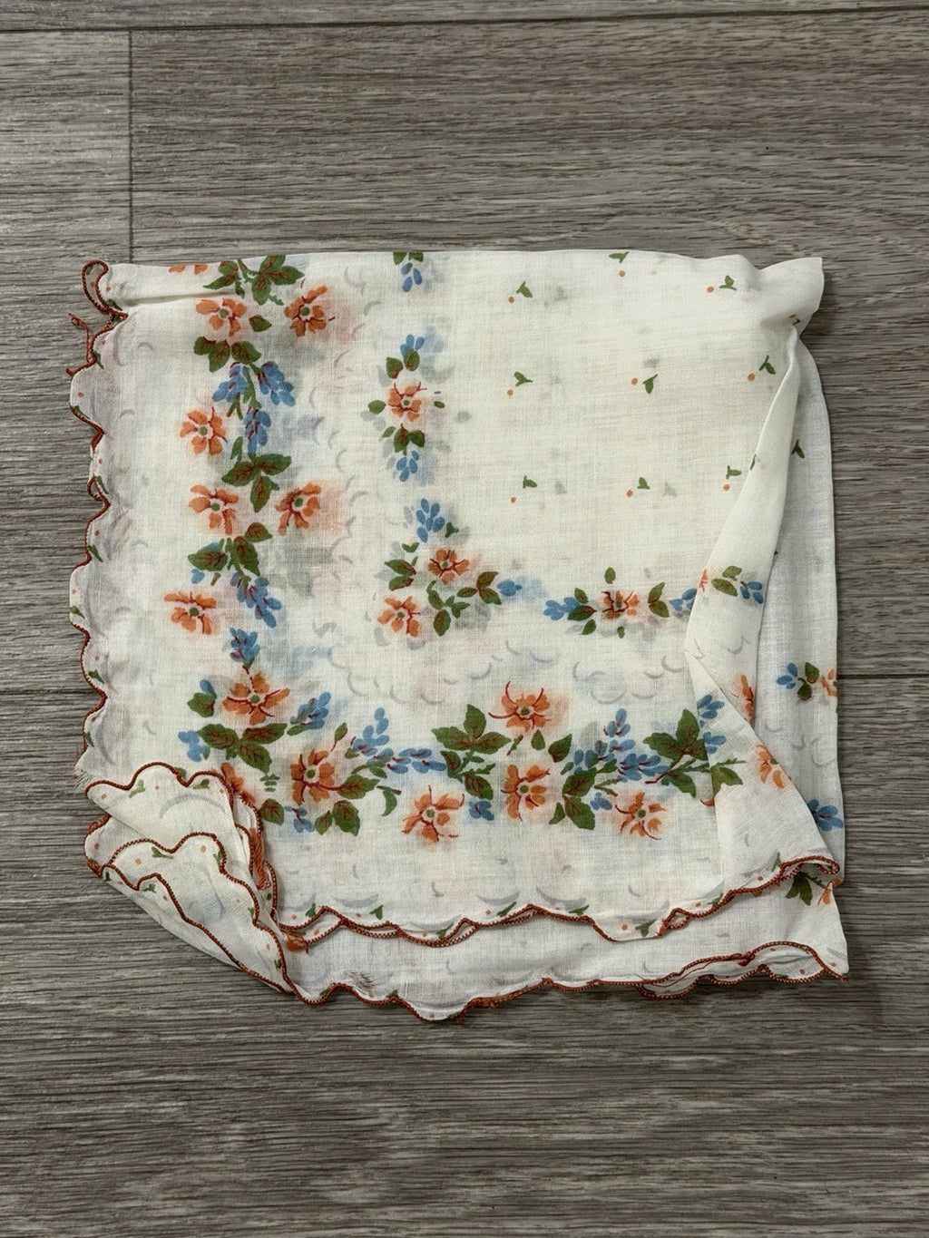 Beautiful & Delicate Tiny Flowers Boho Vintage Floral Wedding Handkerchief 13.5”