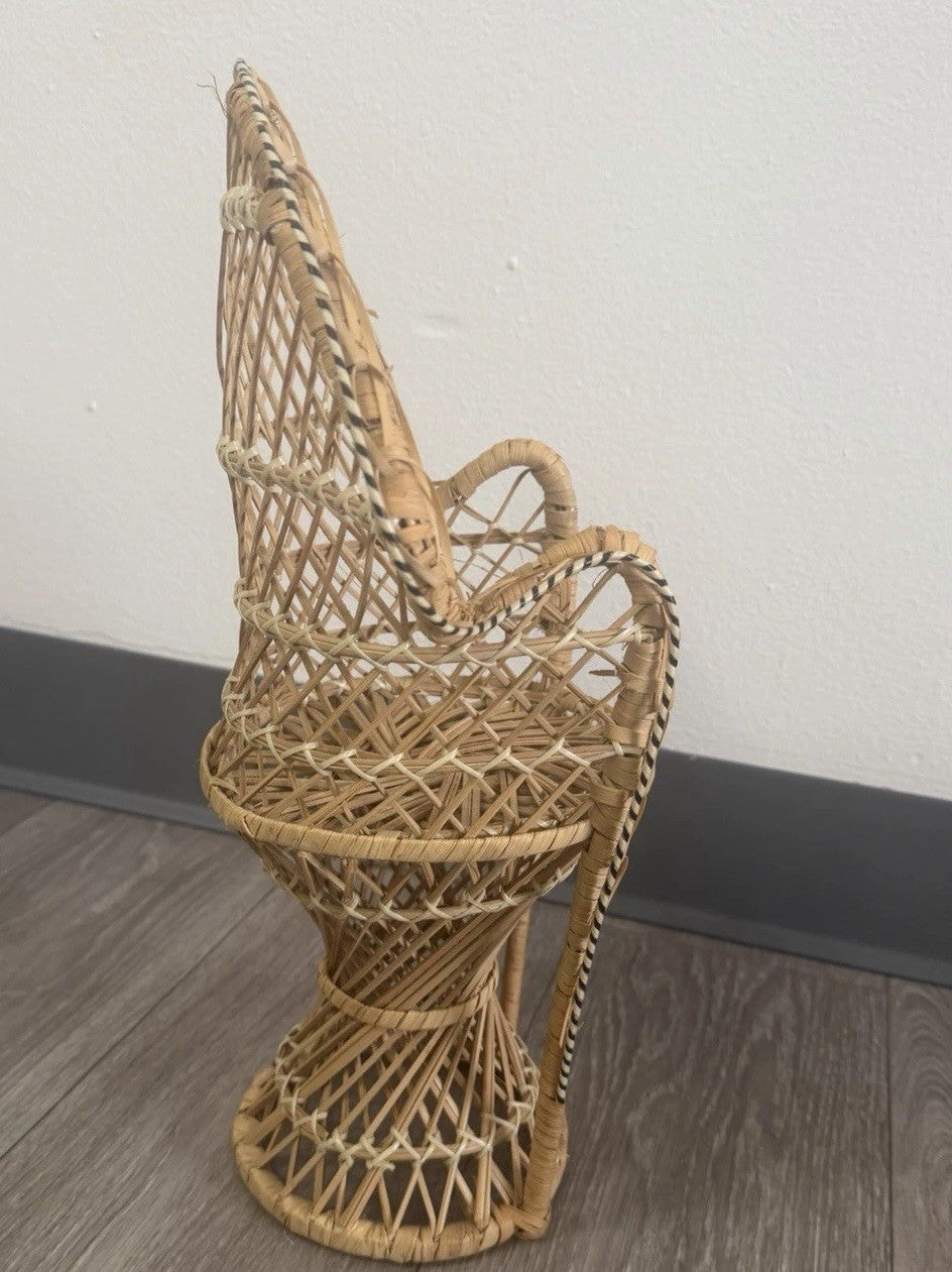 Peacock Chair Doll Chair/Plant Stand Boho Décor Wicker Rattan 16.5” Tall DAMAGED