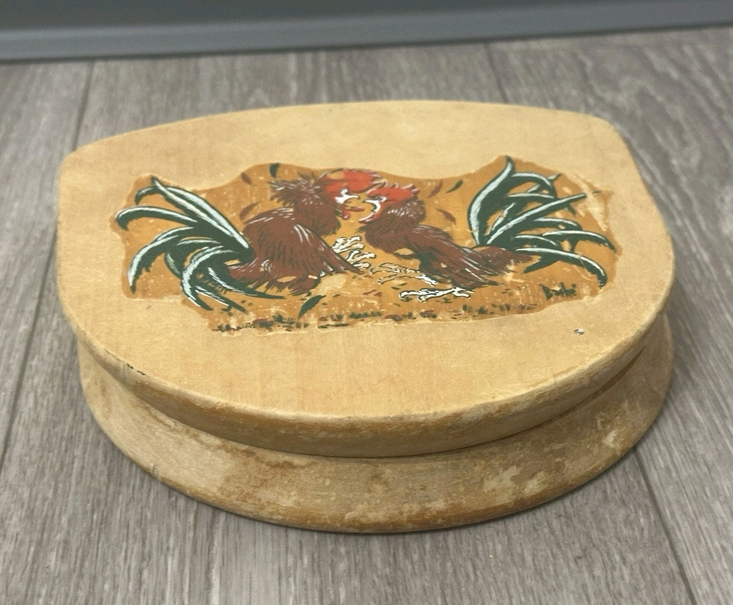 Vintage Wooden Hamburger Press Hand-Painted Folk Art Fighting Roosters Chicken 