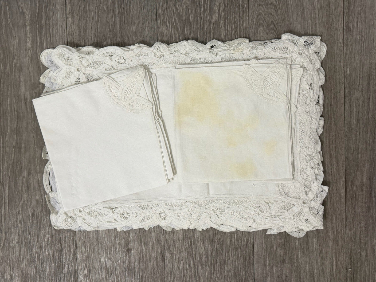 Vtg white cotton 7 napkins intricate lace cutwork 18x13 Set 8 Placemats STAINED
