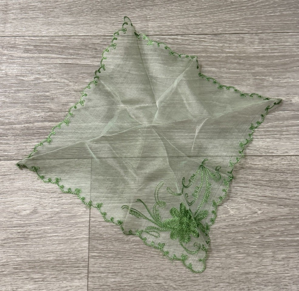 Vintage Green Needle Run Lace Hanky Handkerchief Floral
