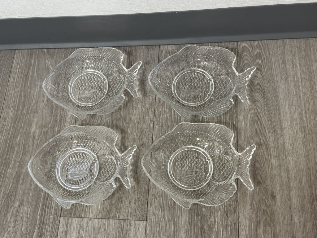 4 Glass Fish Shaped Appetizer Plates