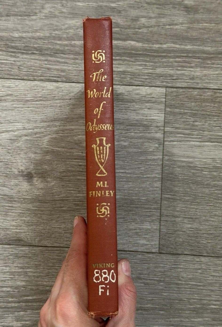 The World of Odysseus by M.I. Finley Hardcover 1954 Fair Condition Viking Press