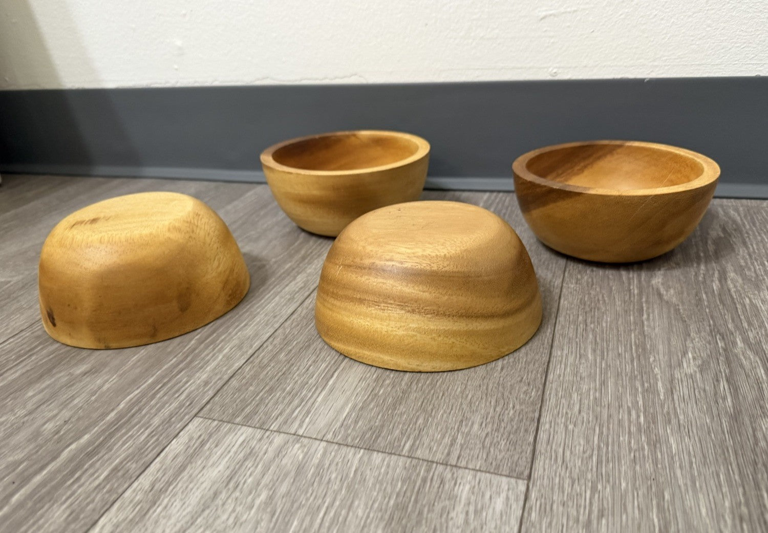 Wooden Bowels Set Of 4 Light Wood 5.75” Diameter 2.5” Tall