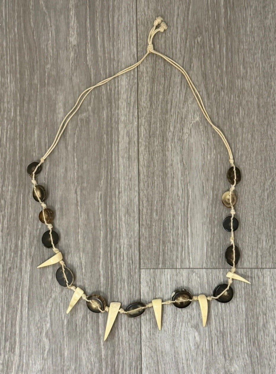 Vintage Handmade Knotted Carved Shell Boho Tribal Necklace