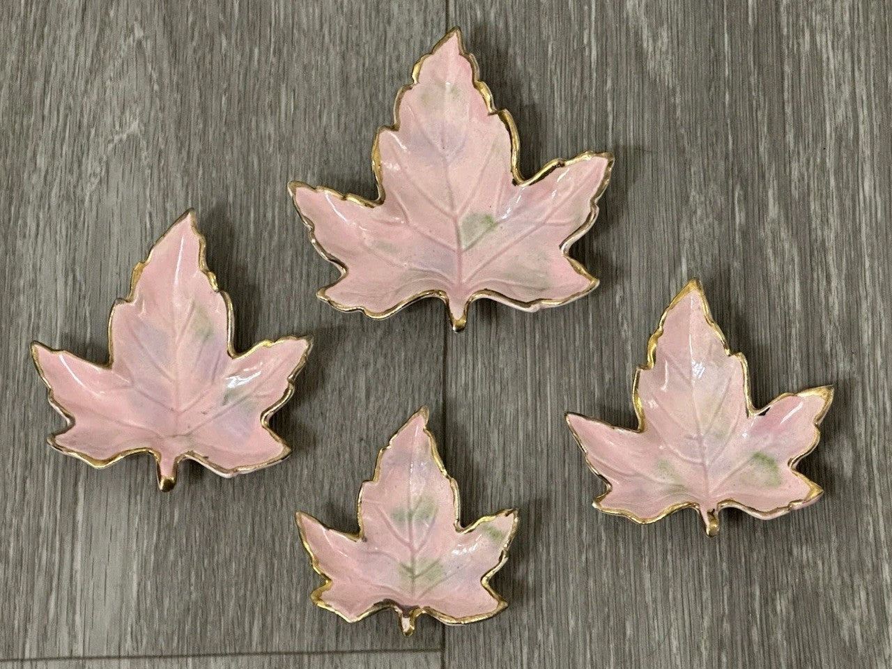 Vintage Ceramic set of 4 Nesting Maple Leaf Dishes 4 inches Pink And Gold