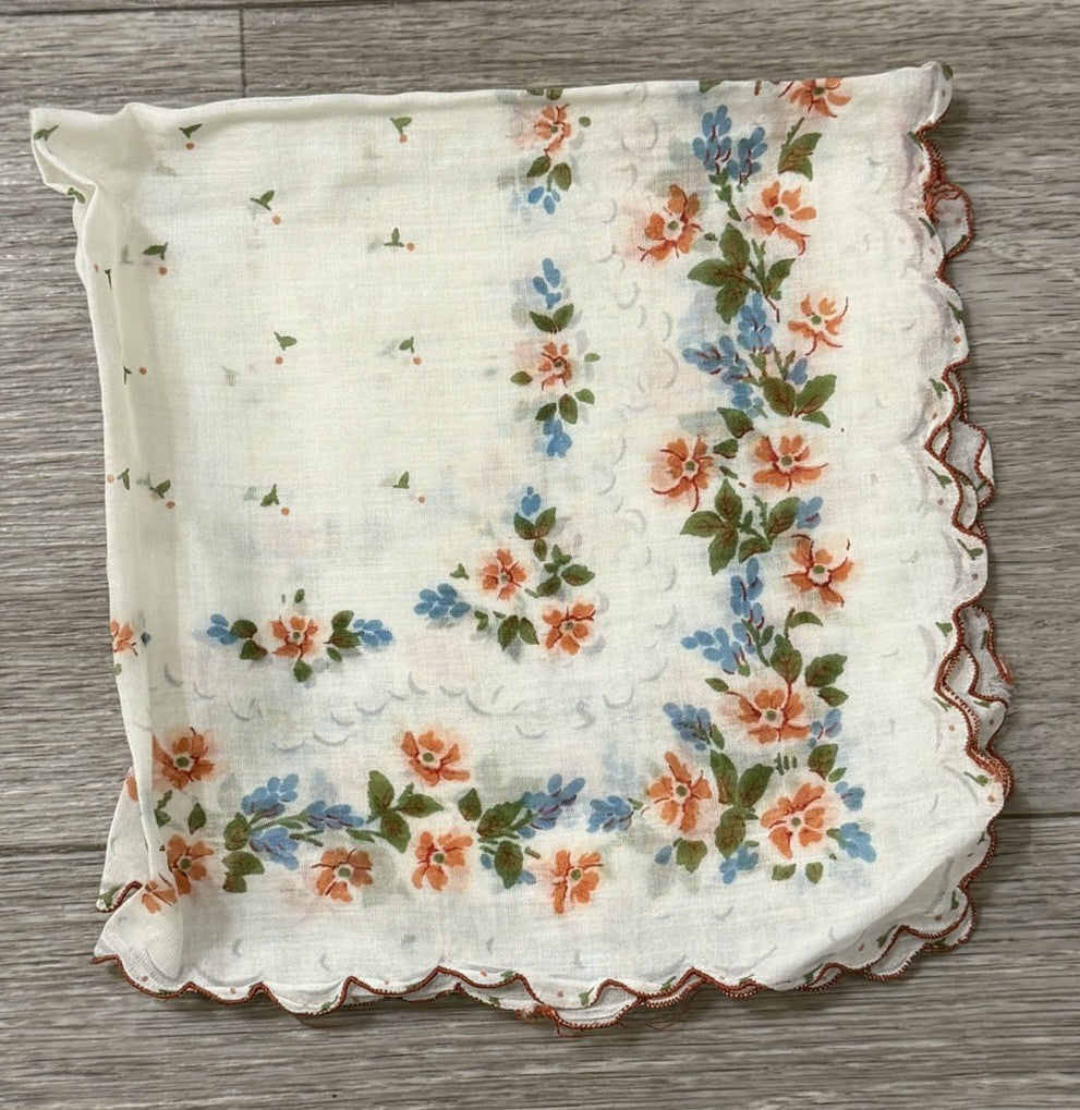 Beautiful & Delicate Tiny Flowers Boho Vintage Floral Wedding Handkerchief 13.5”