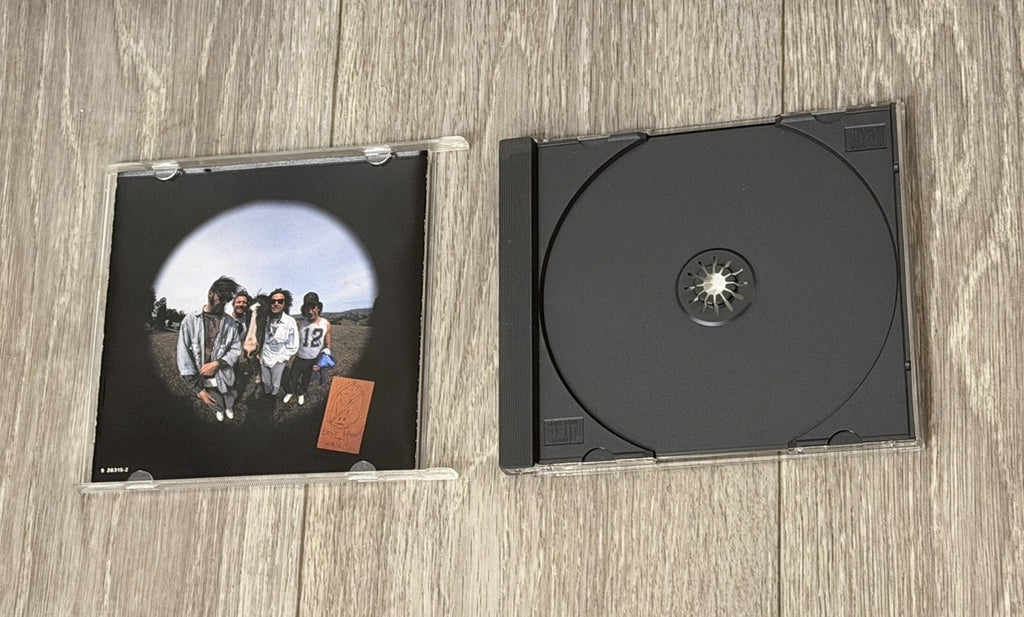 Neil Young Crazy Horse CD Ragged Glory 1990 Album Rock Classic Reprise Music