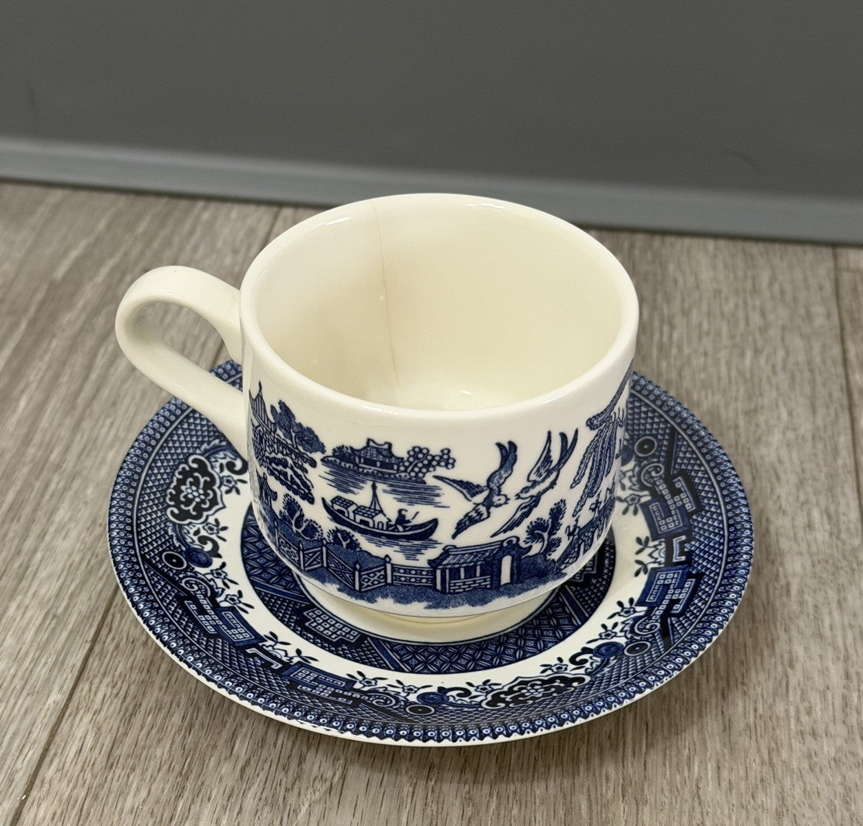Churchill England Blue Willow Ceramic Teacup & Saucer England HAIRLINE CRACK
