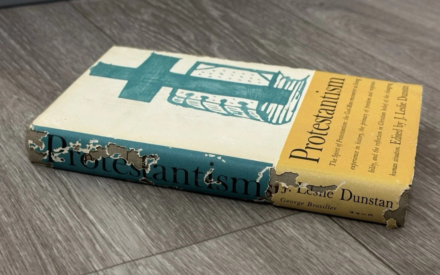 1962 PROTESTANTISM J. Leslie Dunstan Meaning and Commitments hc/dj