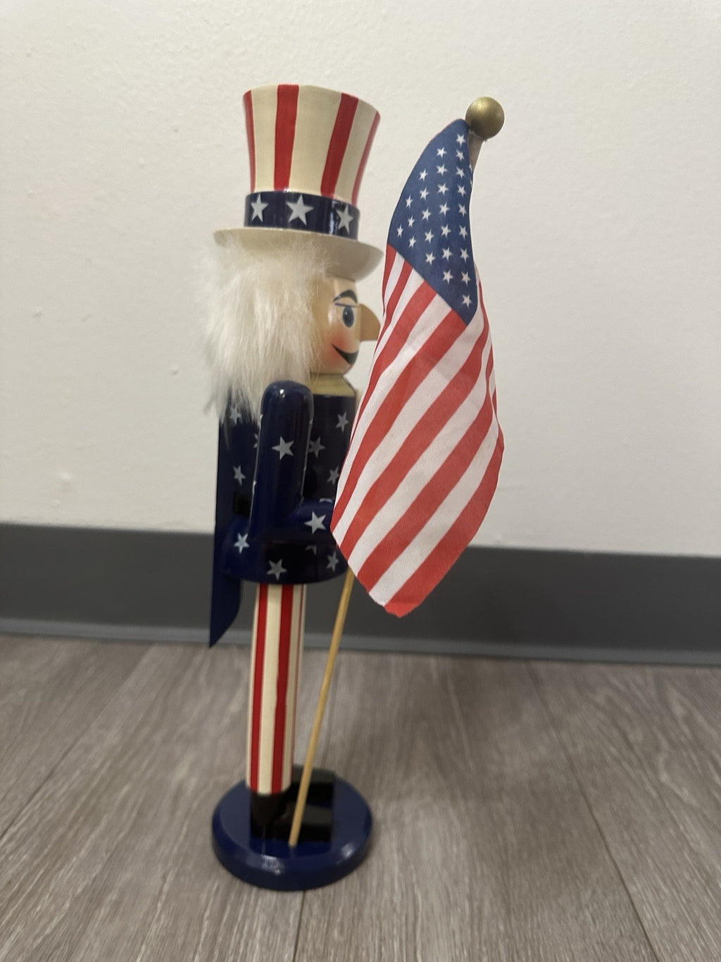 Americana Stars & Stripes Nutcracker Red White & Blue American Flag 14 3/4” EUC