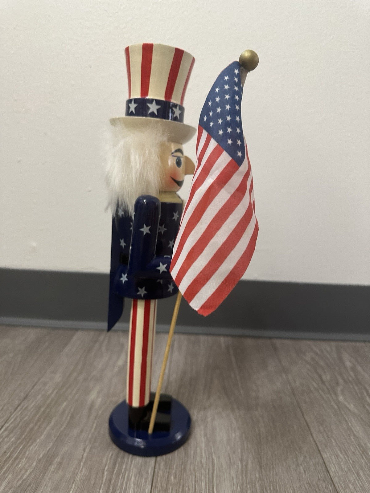 Americana Stars & Stripes Nutcracker Red White & Blue American Flag 14 3/4” EUC